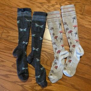 Sockwell Dragonfly and Floral Compression Knee-High Socks Set. NWOT
